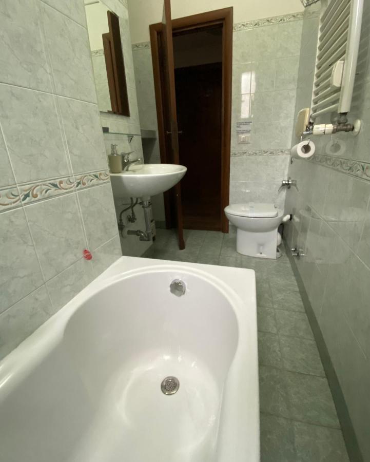 Affittacamere San Pietro Resort Rom Exteriör bild